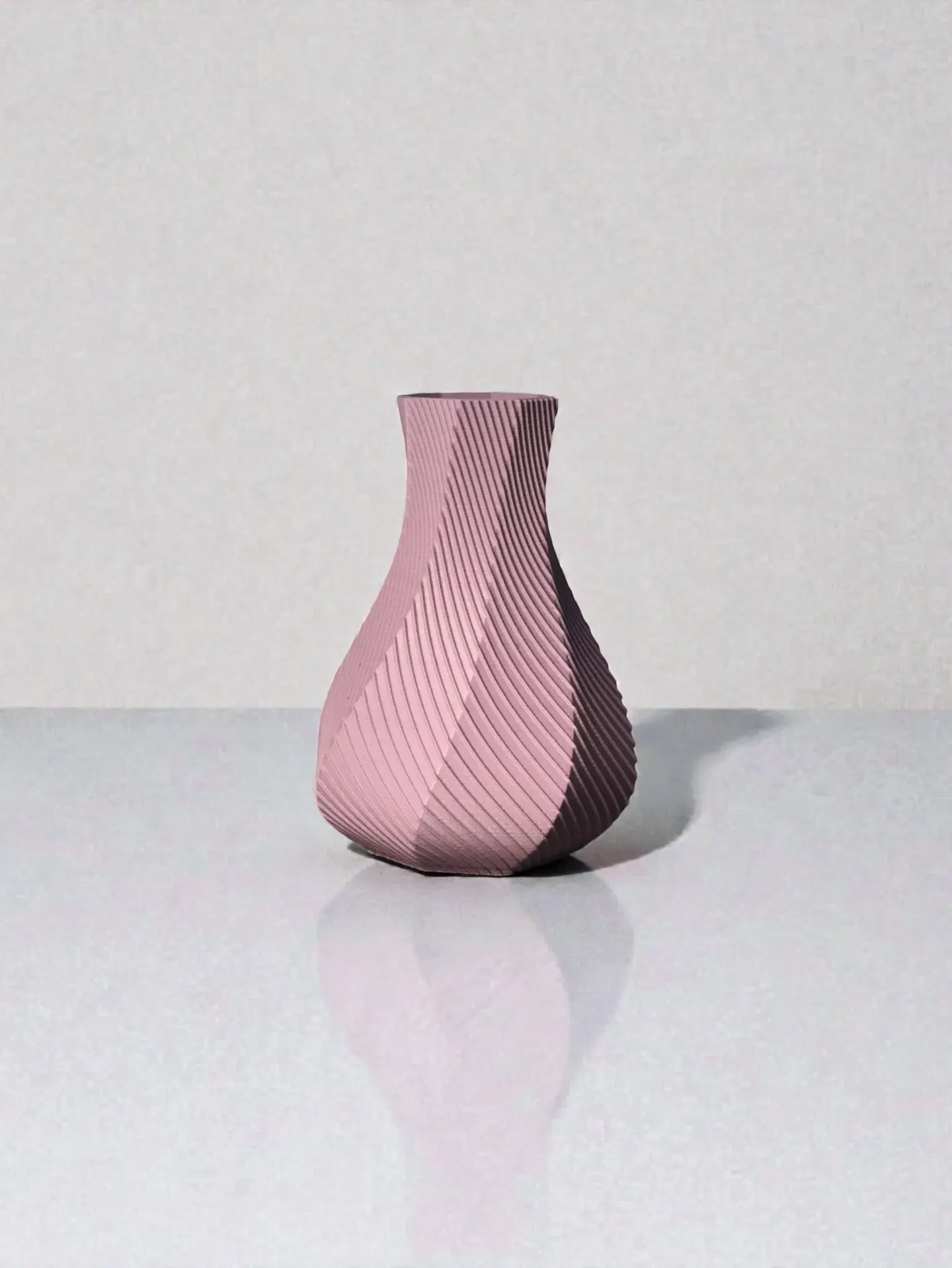 Vase Twisty curve